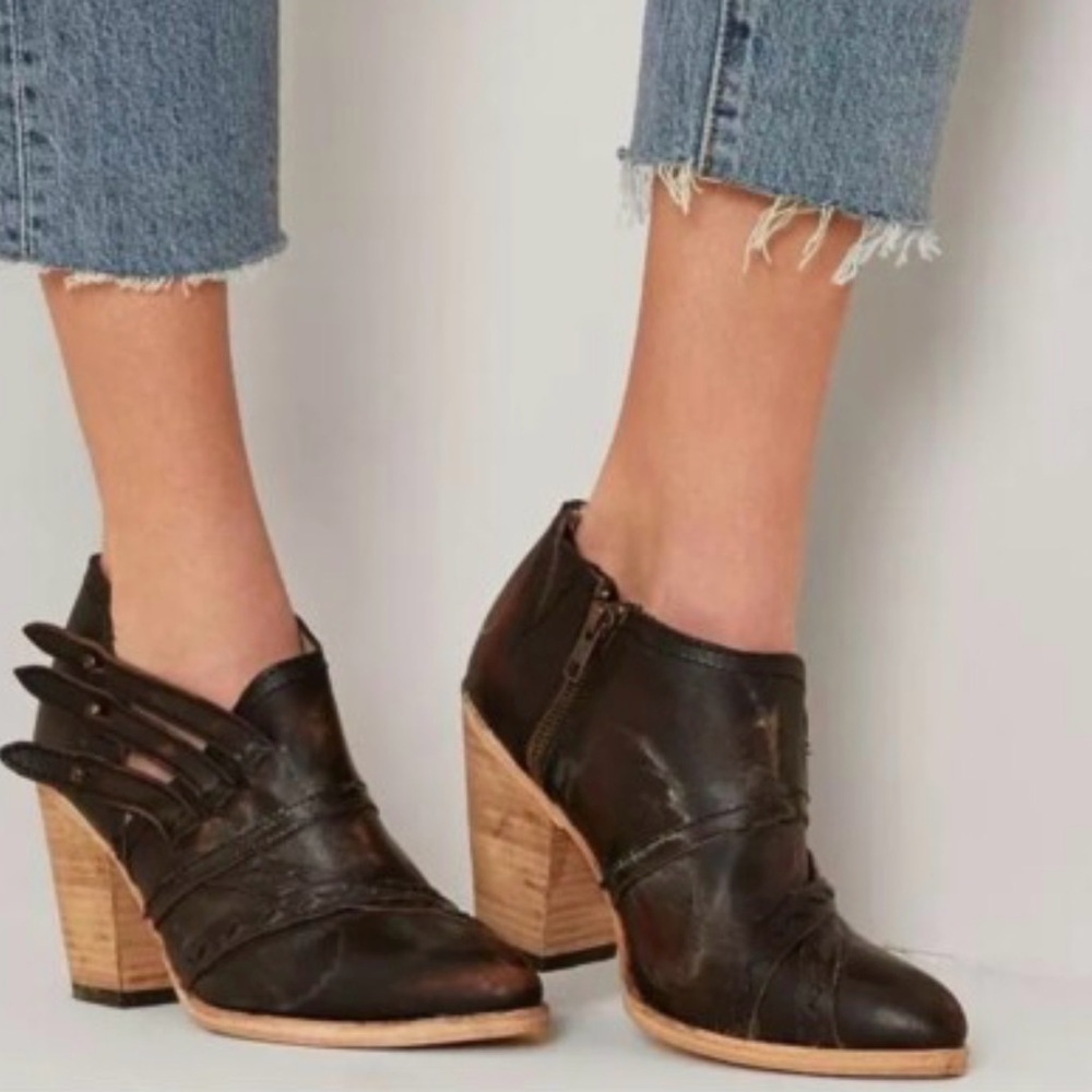 Freebird By Steven Gate Ankle Boots Block Heel Western Women Size 10 Black Brown